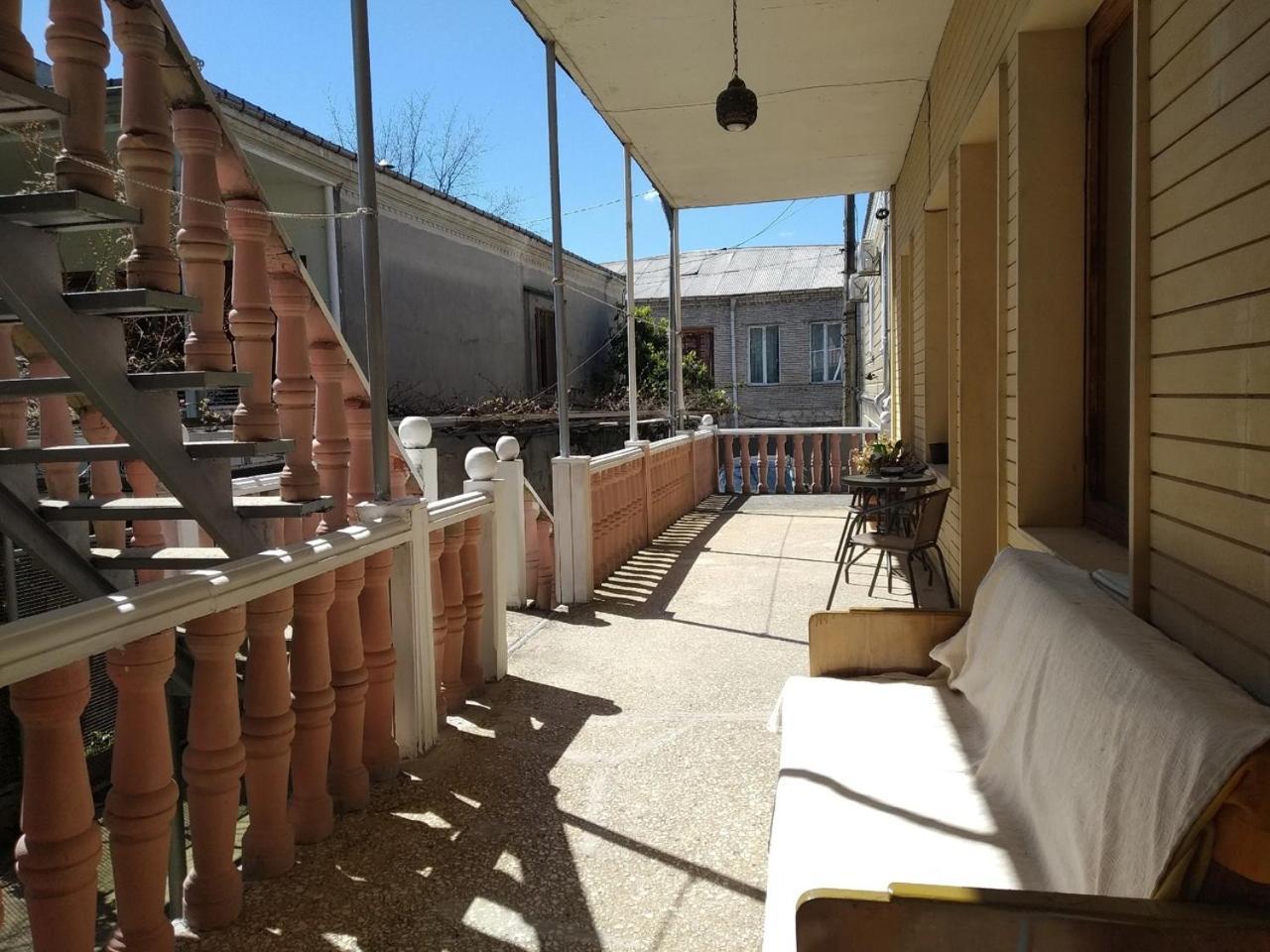 Tilda&Matilda Bed & Breakfast Kutaisi Exterior photo