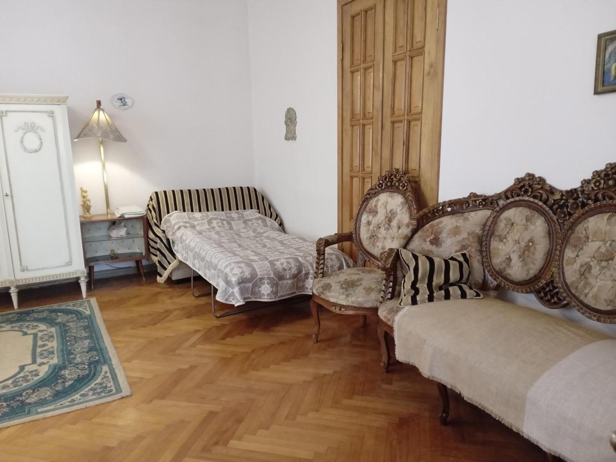 Tilda&Matilda Bed & Breakfast Kutaisi Exterior photo