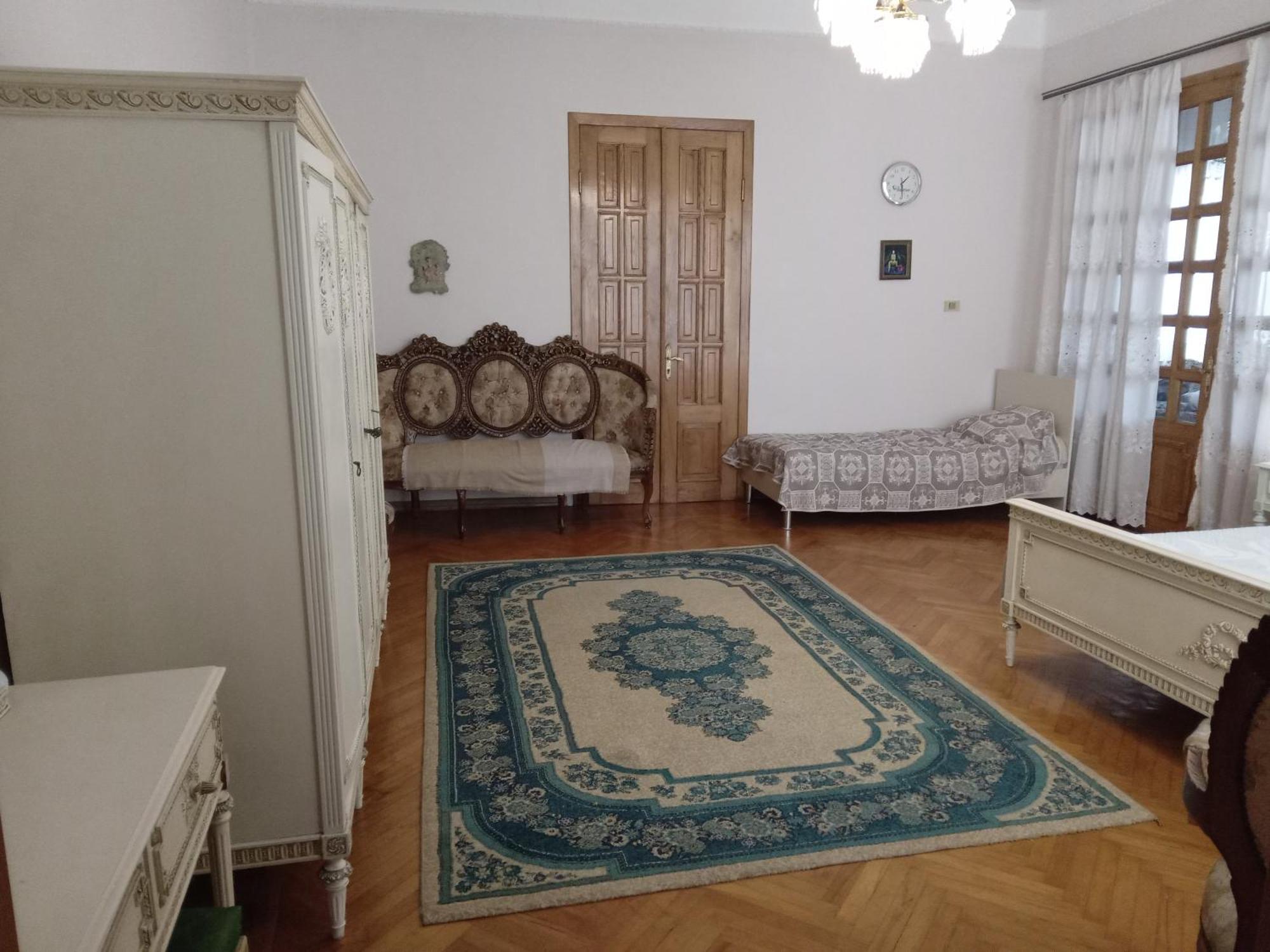Tilda&Matilda Bed & Breakfast Kutaisi Exterior photo