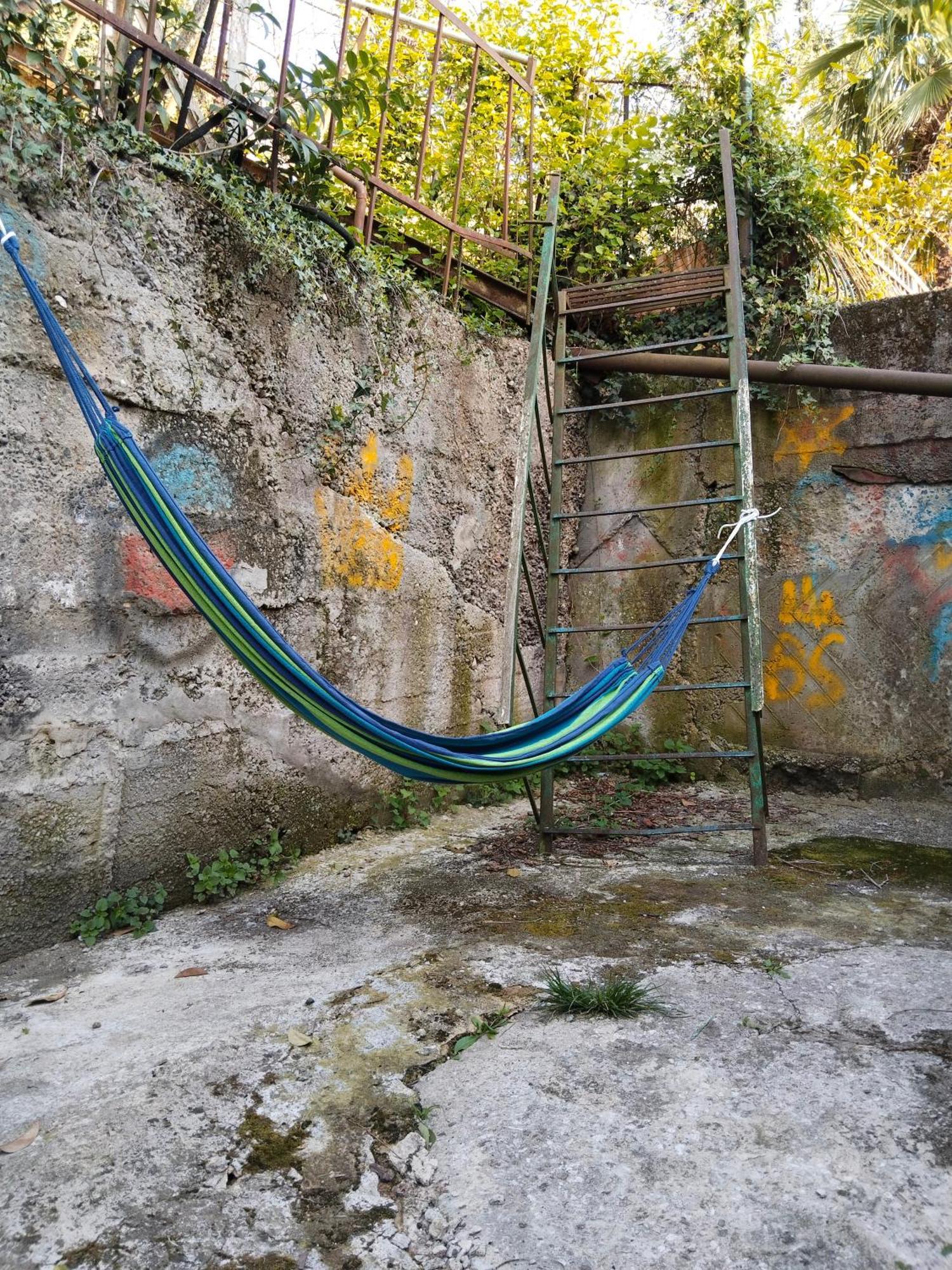 Tilda&Matilda Bed & Breakfast Kutaisi Exterior photo